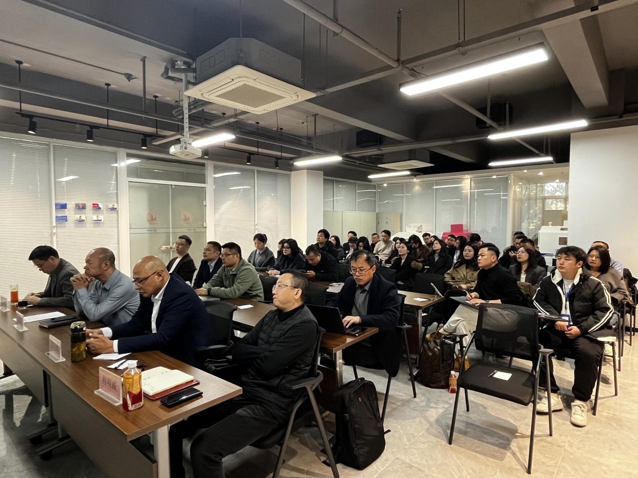 1764657304189074.jpg 2.jpg