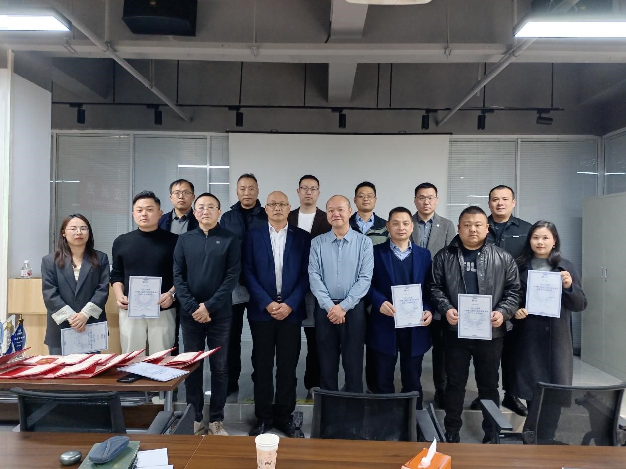 1764657928107197.jpg 9.jpg